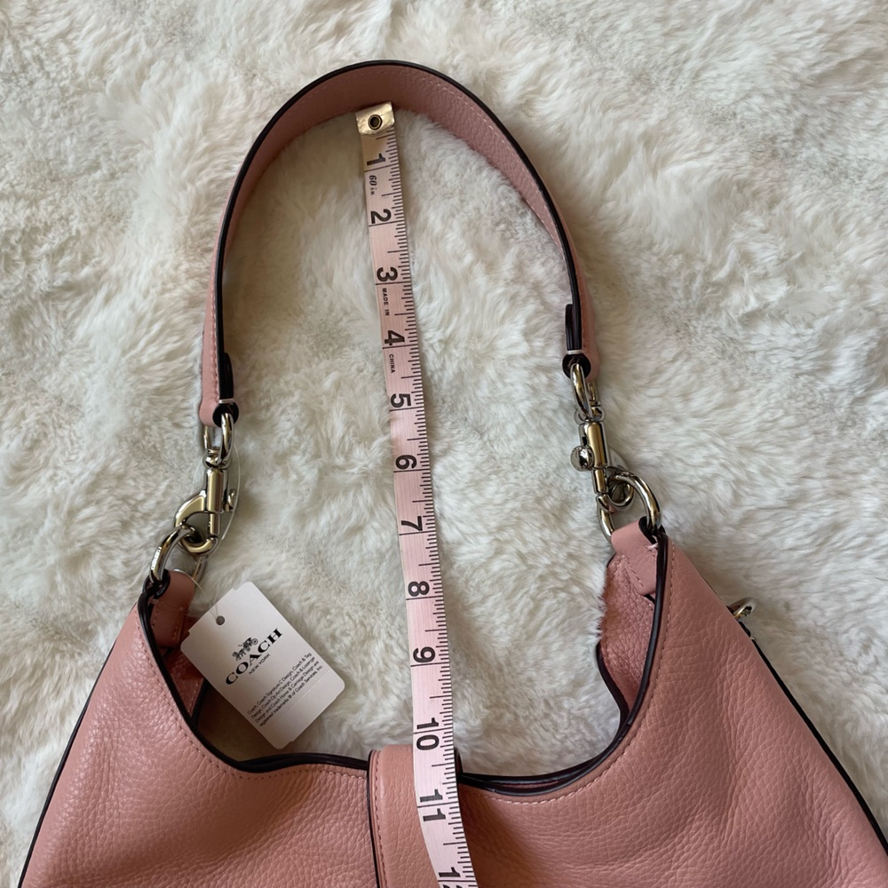 Coach Handbag. - Picture 16 of 16